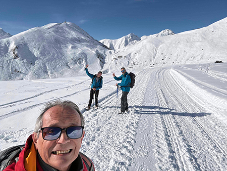 Da Foppolo al RIFUGIO MIRTILLO (1979 m) pestando neve via Passo della Croce (1943 m)- FOTOGALLERY